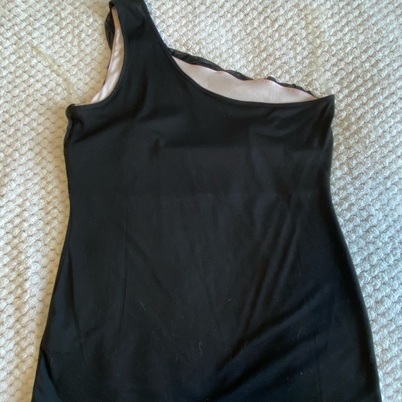NWOT Ricki’s One-Shoulder Top - Picture 5 of 5